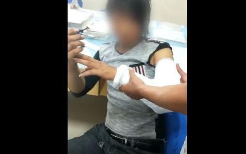 网红吃瓜挨打视频大全,视频大全背后的惊人真相  第1张